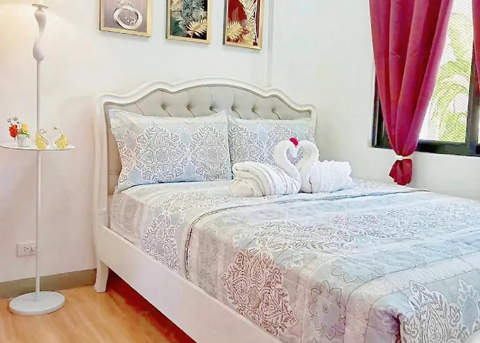Romantic Getaway》balcony+garden View & Fast Wi-fi Apartment